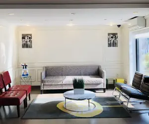 Photo 2 - Ramada by Wyndham Staten Island