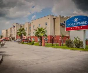 Photo 2 - Candlewood Suites New Iberia by IHG