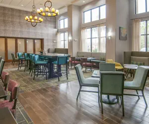 Photo 4 - Hampton Inn & Suites Baton Rouge/Port Allen