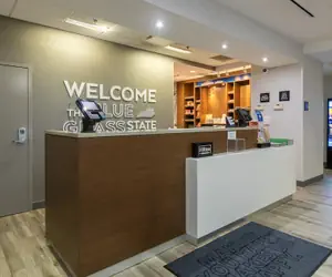 Photo 5 - Hampton Inn & Suites Wilder