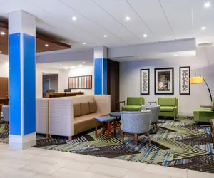 Photo 4 - Holiday Inn Express & Suites Colorado Springs South I-25 by IHG