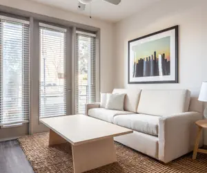 Photo 2 - Kasa Love Field-Medical District Dallas