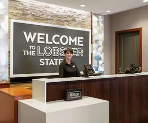 Photo 4 - Hampton Inn Portland Downtown - Waterfront