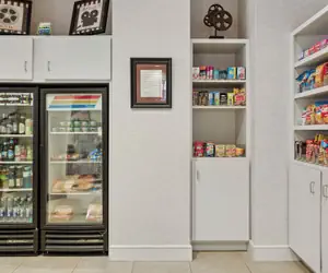 Photo 4 - Hotel Warner