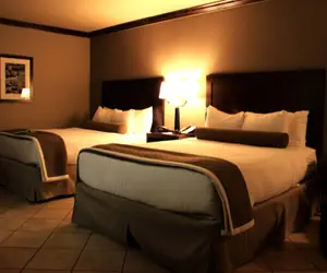 Photo 4 - Best Western Plus Raton Hotel