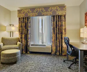 Photo 5 - Holiday Inn Express & Suites Gonzales by IHG