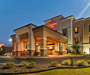 Photo 2 - Hampton Inn Maumelle AR