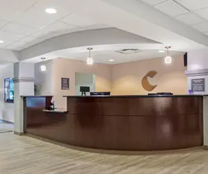 Photo 4 - Comfort Suites Lewisburg near University