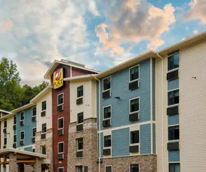 Photo 2 - My Place Hotel - Huntersville, NC