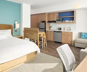 Photo 2 - Element St. Louis Midtown