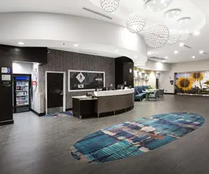 Photo 2 - Hampton Inn & Suites Raleigh Downtown