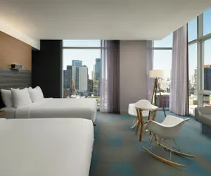 Photo 2 - Aloft Chicago Downtown River North