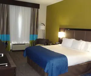 Photo 2 - Holiday Inn Express Hotel & Suites El Reno by IHG