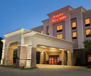 Photo 2 - Hampton Inn & Suites Prattville