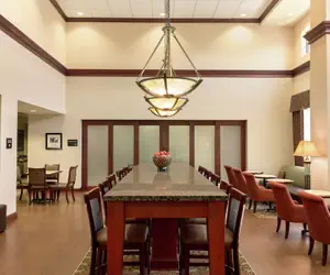 Photo 4 - Hampton Inn & Suites Prattville