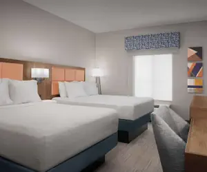 Photo 4 - Hampton Inn & Suites Williston