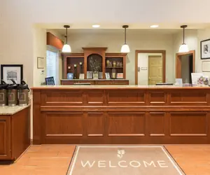 Photo 4 - Country Inn & Suites by Radisson, Buffalo South I-90, NY