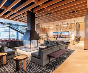 Photo 3 - The Shay Hotel