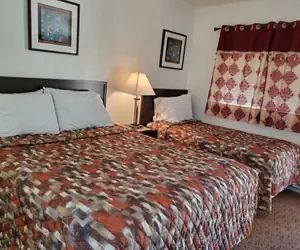 Photo 5 - Sonoma Lodge