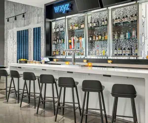 Photo 2 - Aloft Chicago Schaumburg