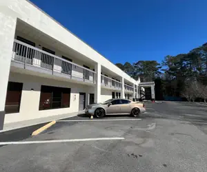 Photo 2 - Speedway Inn & Suites Griffin US 19