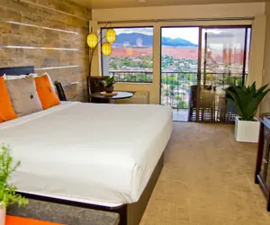 Photo 3 - Inn on the Cliff