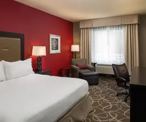 Photo 3 - Holiday Inn Express Klamath - Redwood Ntl Pk Area by IHG