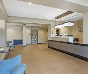 Photo 3 - MainStay Suites North - Central York