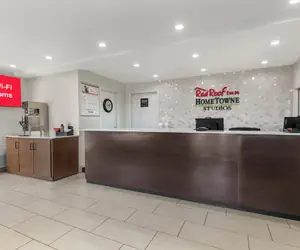 Photo 5 - HomeTowne Studios by Red Roof Georgetown, KY