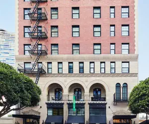 Photo 2 - Hotel Figueroa, an Unbound Collection by Hyatt