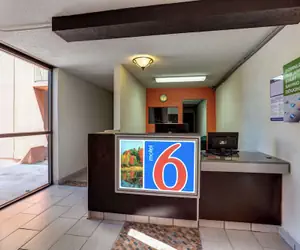 Photo 5 - Motel 6 Jackson, TN