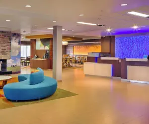 Photo 3 - Fairfield Inn & Suites Monaca