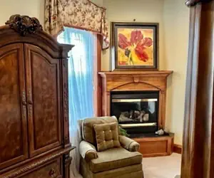 Photo 3 - The Port Hotel