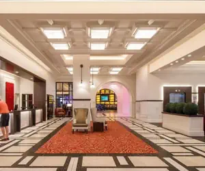 Photo 3 - Derby City Gaming & Hotel - A Churchill Downs Property