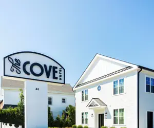 Photo 2 - The Cove At Salem