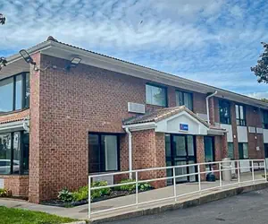 Photo 2 - Studio 6 - East Syracuse, NY – Airport