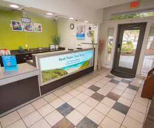 Photo 3 - Studio 6 Coral Springs, FL - Fort Lauderdale