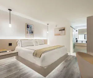 Photo 4 - The Vietta Hotel