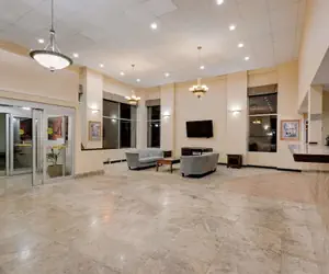 Photo 3 - Ramada by Wyndham Cleveland Airport West