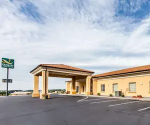 Photo 2 - Quality Inn & Suites Bremen