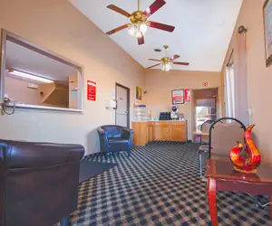 Photo 4 - Econo Lodge Junction City I-70 Near Fort Riley