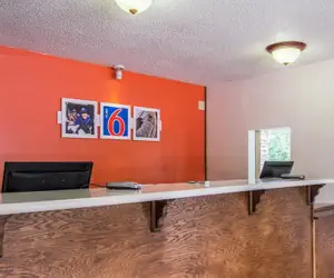 Photo 2 - Motel 6 Ashland, OH