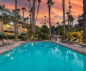 Photo 2 - Best Western Seven Seas