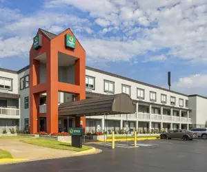 Photo 2 - Quality Inn Jackson Northwest