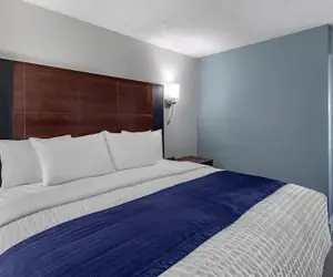 Photo 4 - Coastal Hotel and Suites Virginia Beach Oceanfront