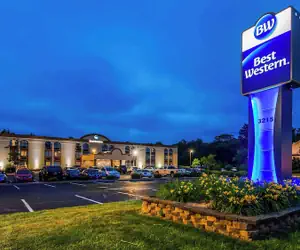 Photo 2 - Best Western Hazlet Inn
