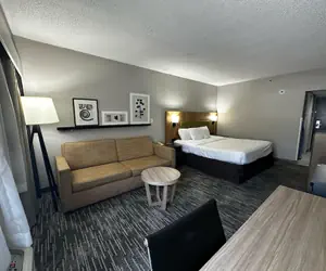 Photo 5 - Country Inn & Suites by Radisson, Williamsburg East (Busch Gardens), VA