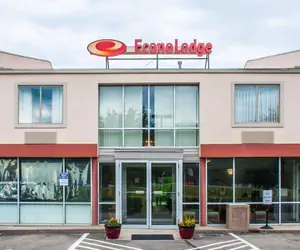 Photo 2 - Econo Lodge Elmira-Corning