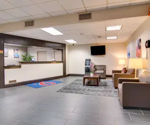 Photo 2 - Motel 6 Clarion, PA