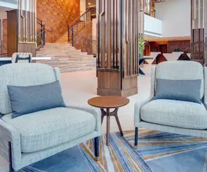 Photo 4 - Sheraton Eatontown Hotel